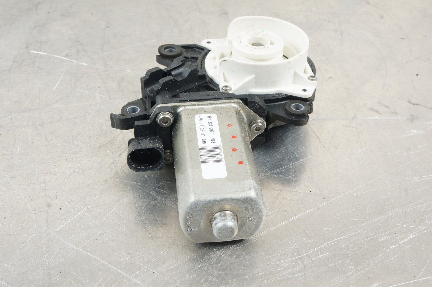 2011-2018 AUDI A6 A7 A8 A8L FRONT / REAR RIGHT SIDE DOOR CLOSE ASSIST MOTOR OEM