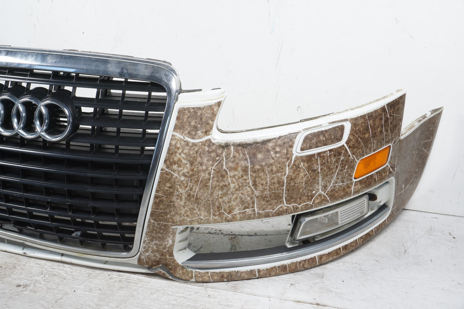 2009 - 2011 Audi A6 Front Bumper Cover Assembly OEM