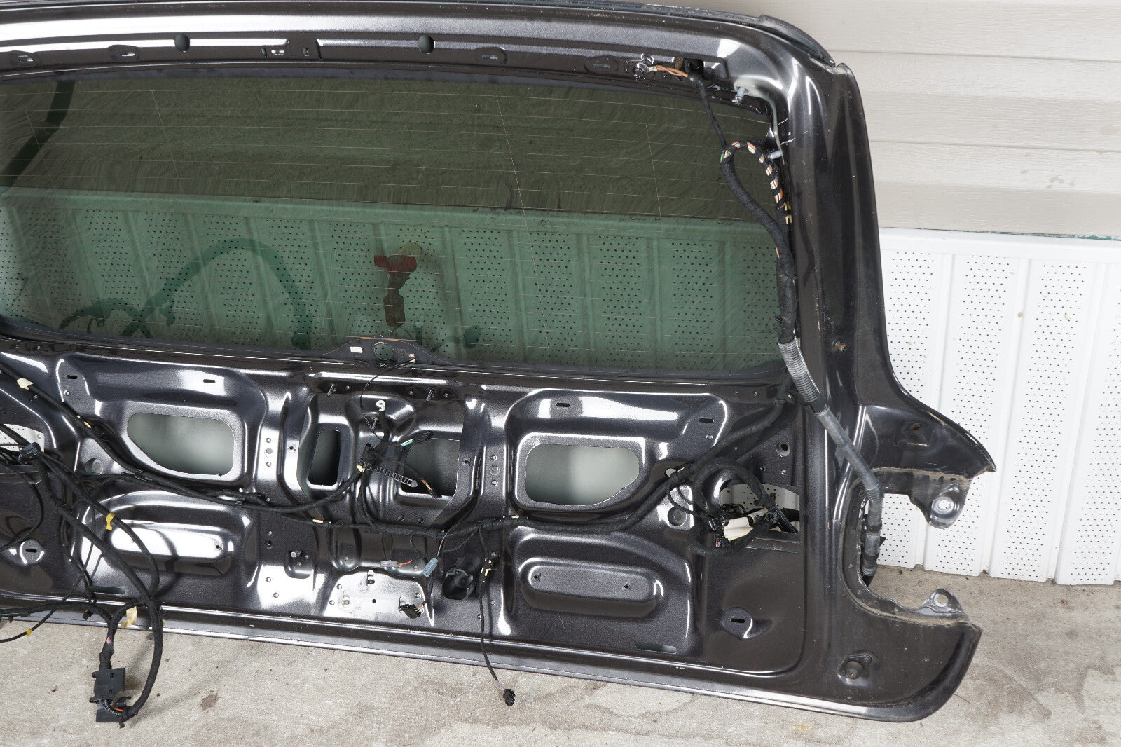 2007 - 2009 AUDI Q7 TRUK TAILGATE LIFTGATE HATCH OEM