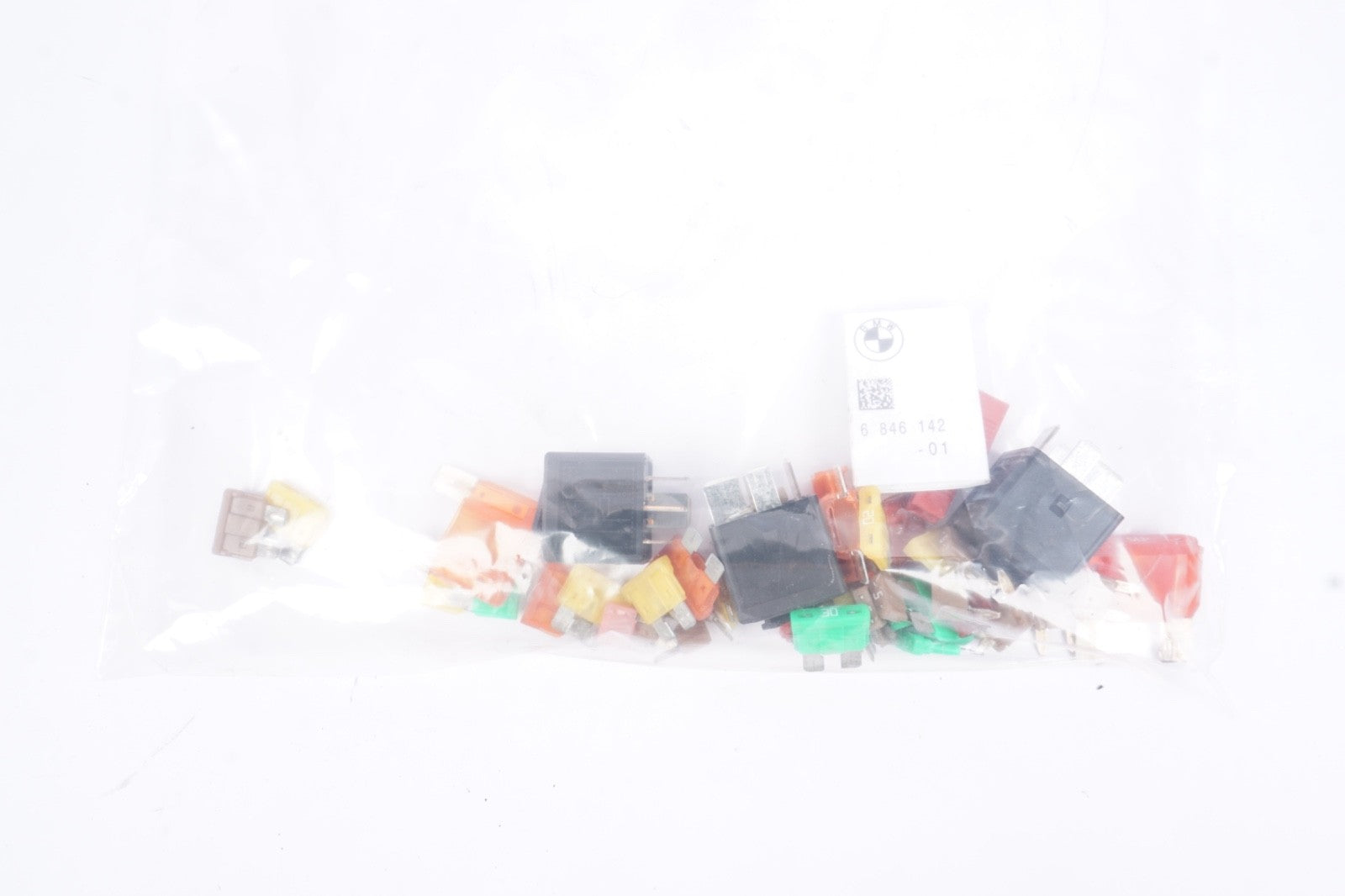 2018 - 2022 BMW X2 OEM FUSE RELAY FUSES RELAYS 6846142