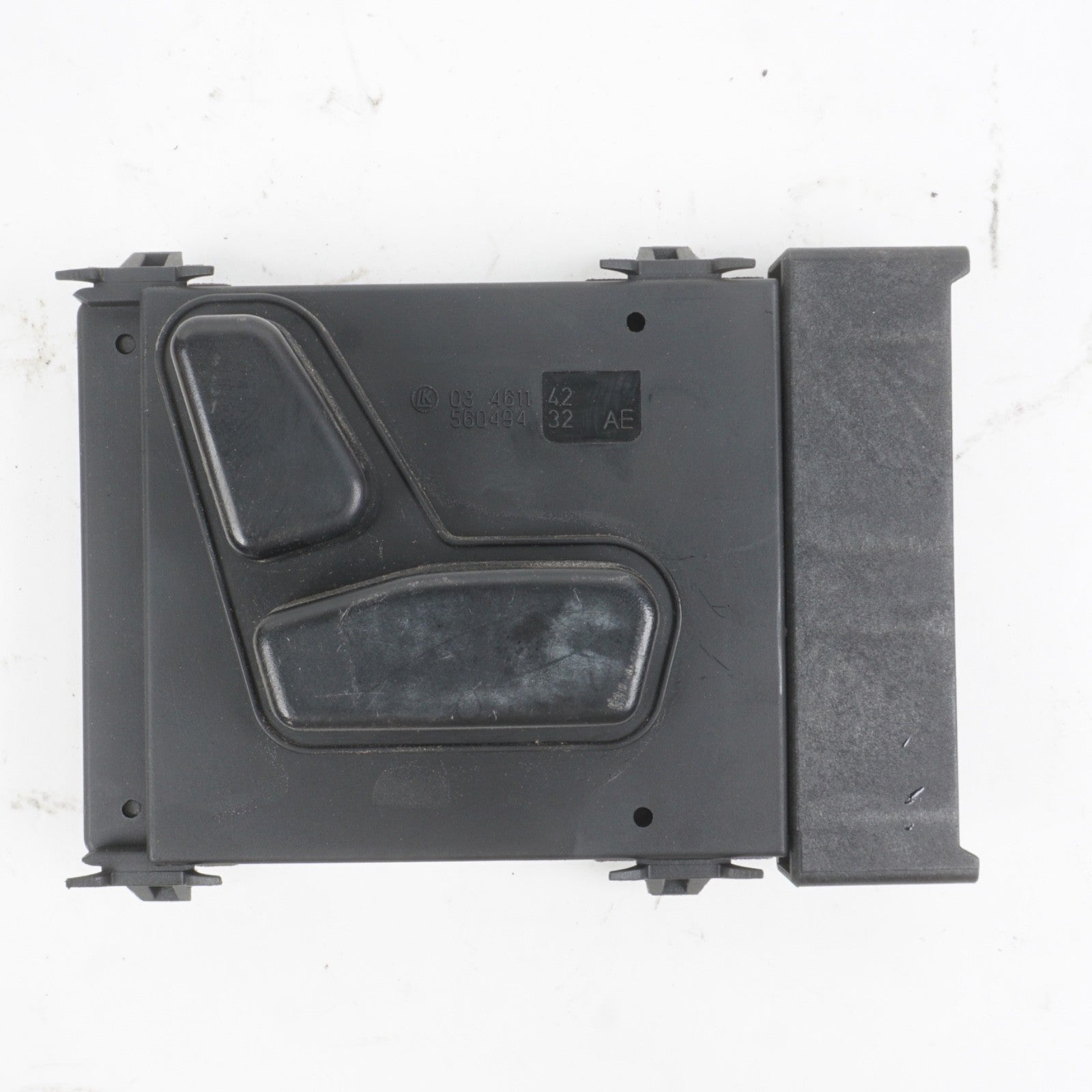 2014 - 2017 Maserati Ghibli Front Right Driver Seat Switch Control OEM