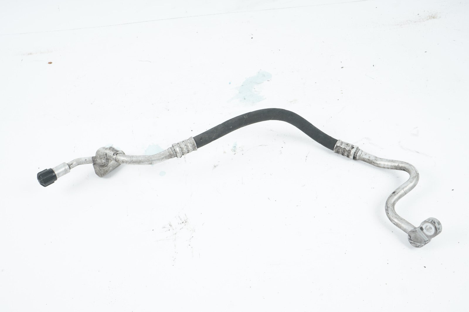 2012 - 2016 BMW 650i AC PIPE HOSE LINE 9119995 OEM