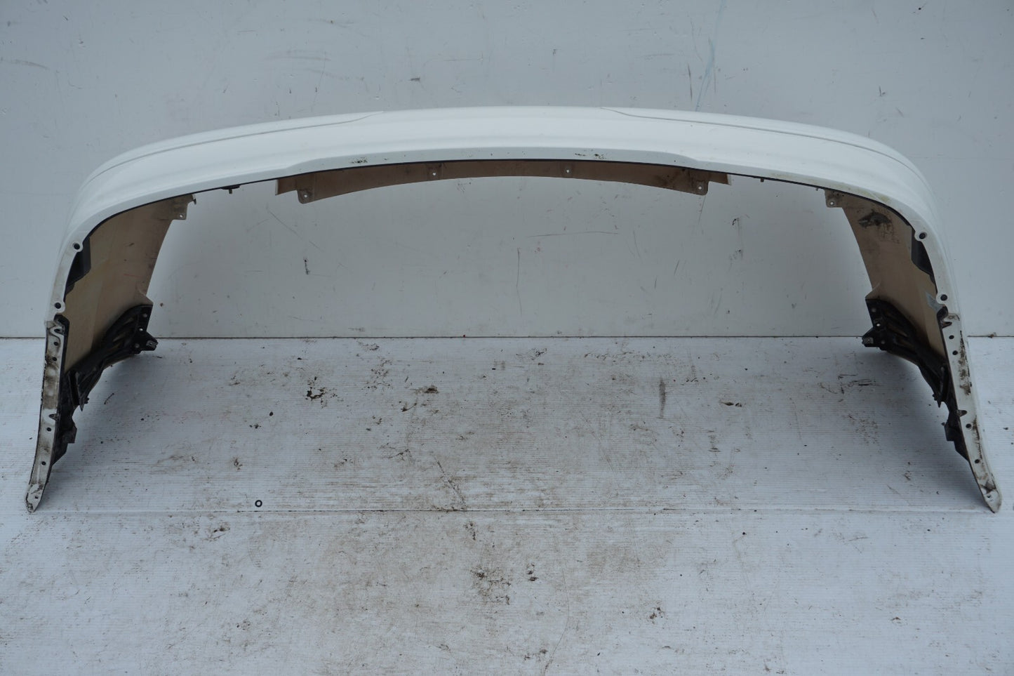 03 - 08 Mercedes SL500 SL550 AMG Rear bumper Cover OEM