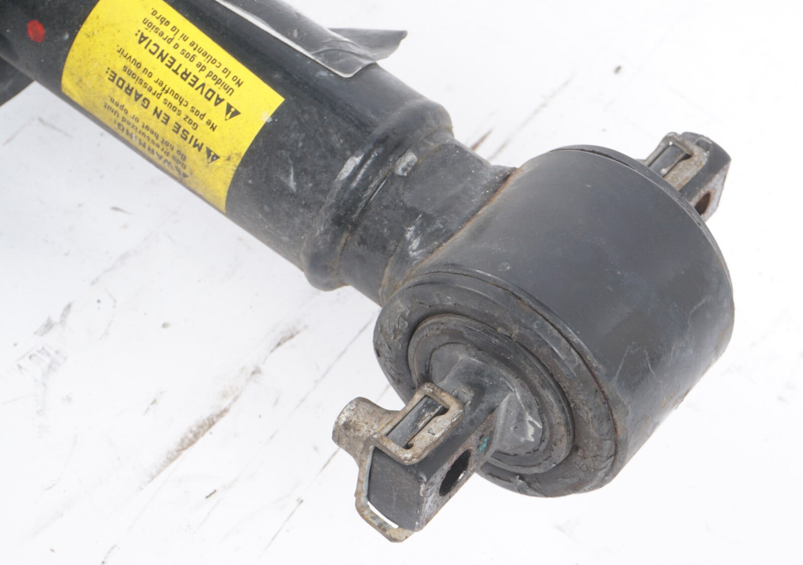 2007-2014 GMC YUKON XL 1500 4X4 FRONT LEFT DRIVER SHOCK STRUT ABSORBER