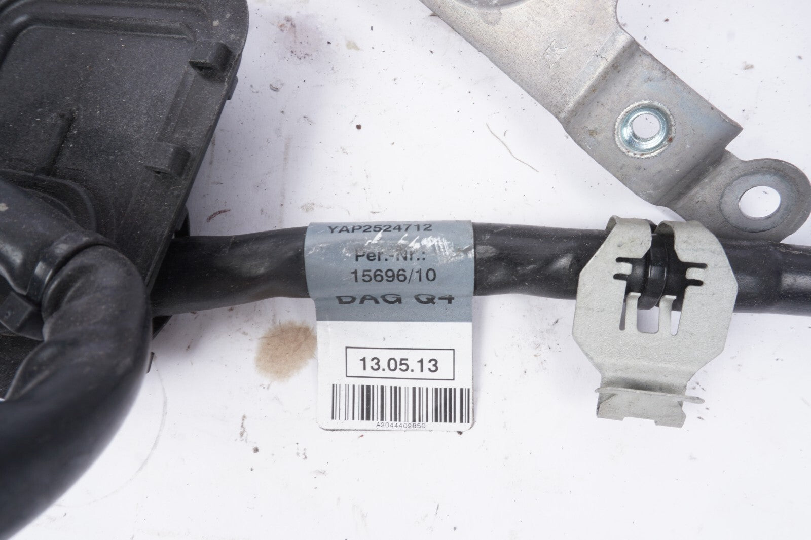 14 - 16 Mercedes W207 E350 Engine Battery To Starter Wire Harness 2044402850 OEM