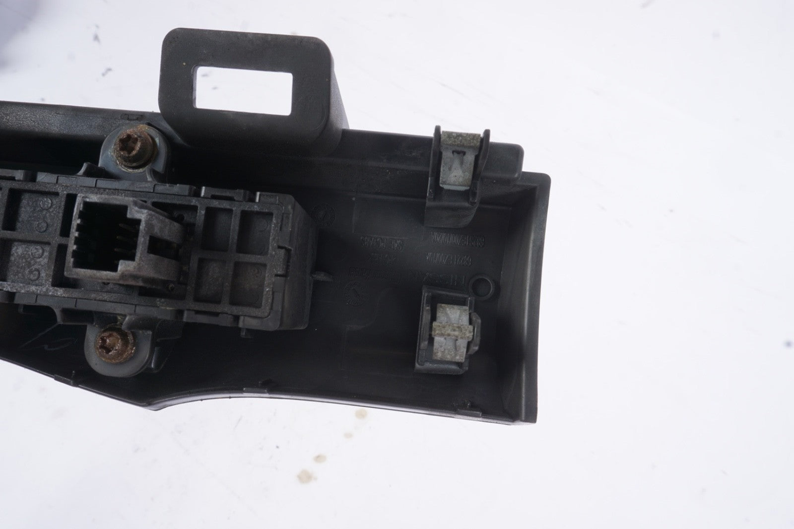2017 - 2024 NISSAN TITAN DASH LEFT TRIM COVER W/ DIMMER SWITCH OEM 68221EZ00A