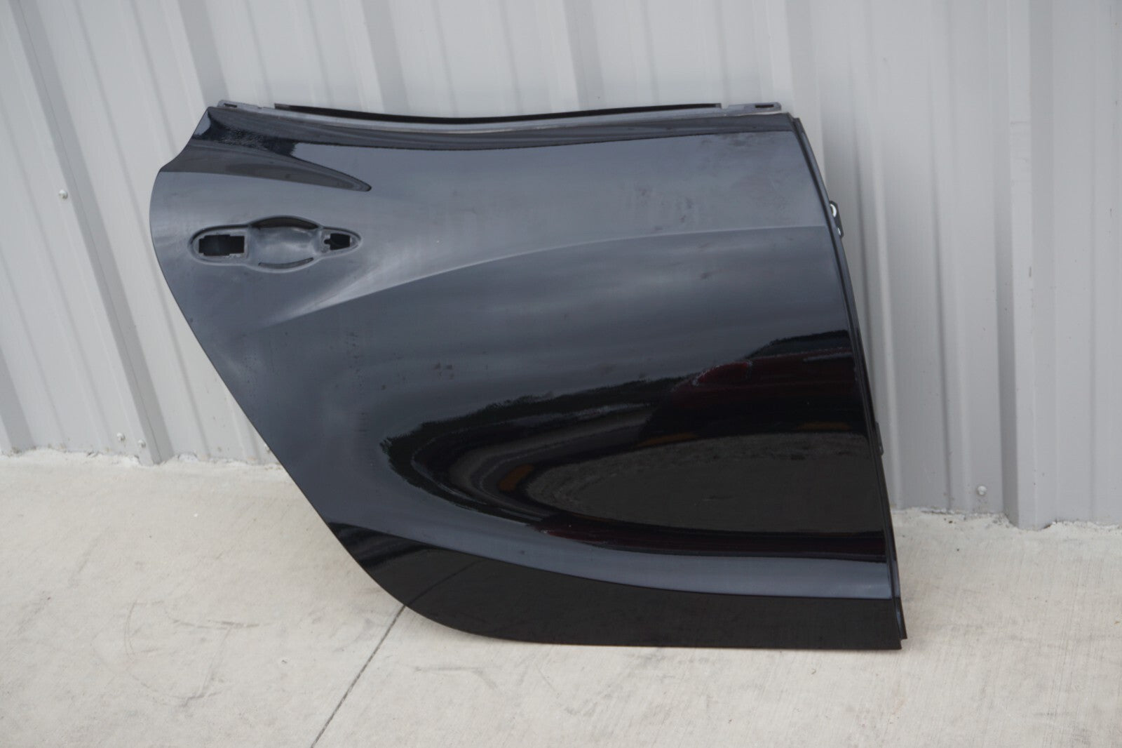 2014 - 2022 Maserati Ghibli Rear Door Shell Right Passenger Side OEM