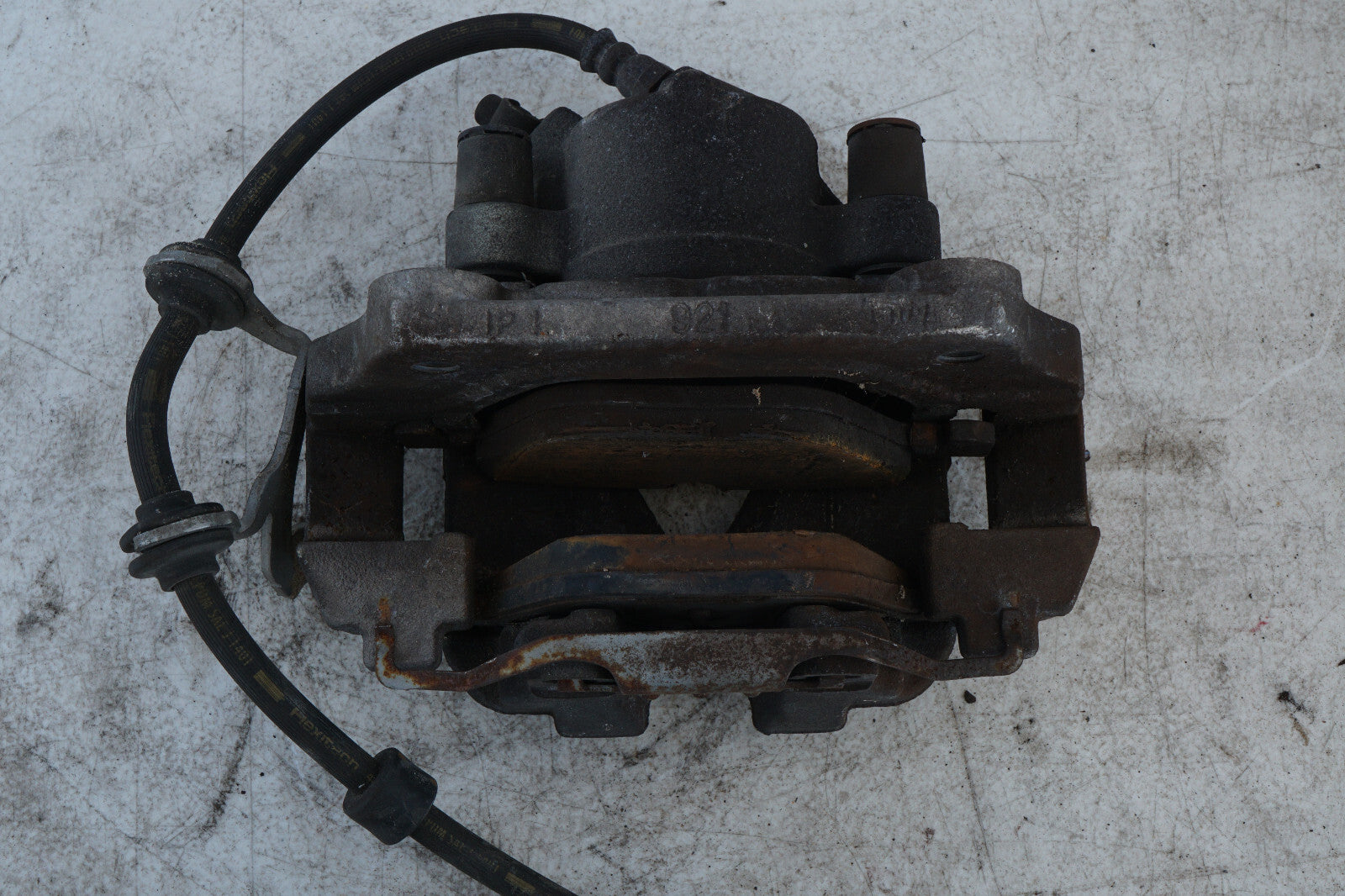 07 - 13 BMW 328i E93 FRONT BRAKE CALIPER RIGHT PASSENGER SIDE OEM