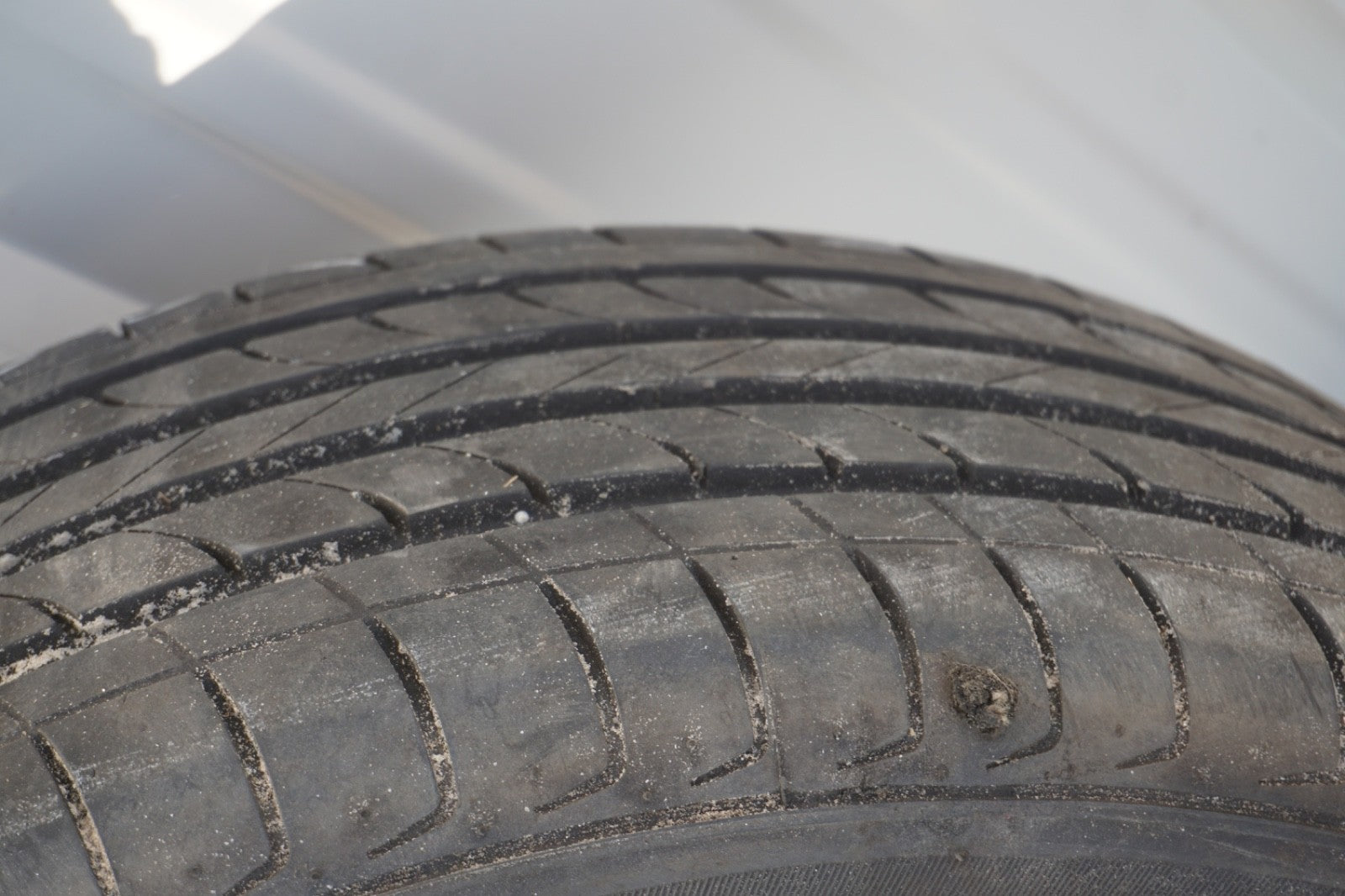 Used 225/55R18 Definity HP100 98V