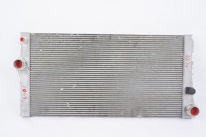 09-18 BMW F01 F06 F12 F13 640I 740I MAIN ENGINE COOLING RADIATOR 7605644 OEM