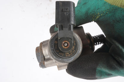 2007 - 2009 Audi A6 A8 Q7 4.2L Right Passenger High Pressure Fuel Pump OEM