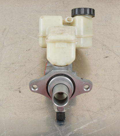 06-10 MERCEDES R350 R500 W251 BRAKE MASTER CYLINDER OEM