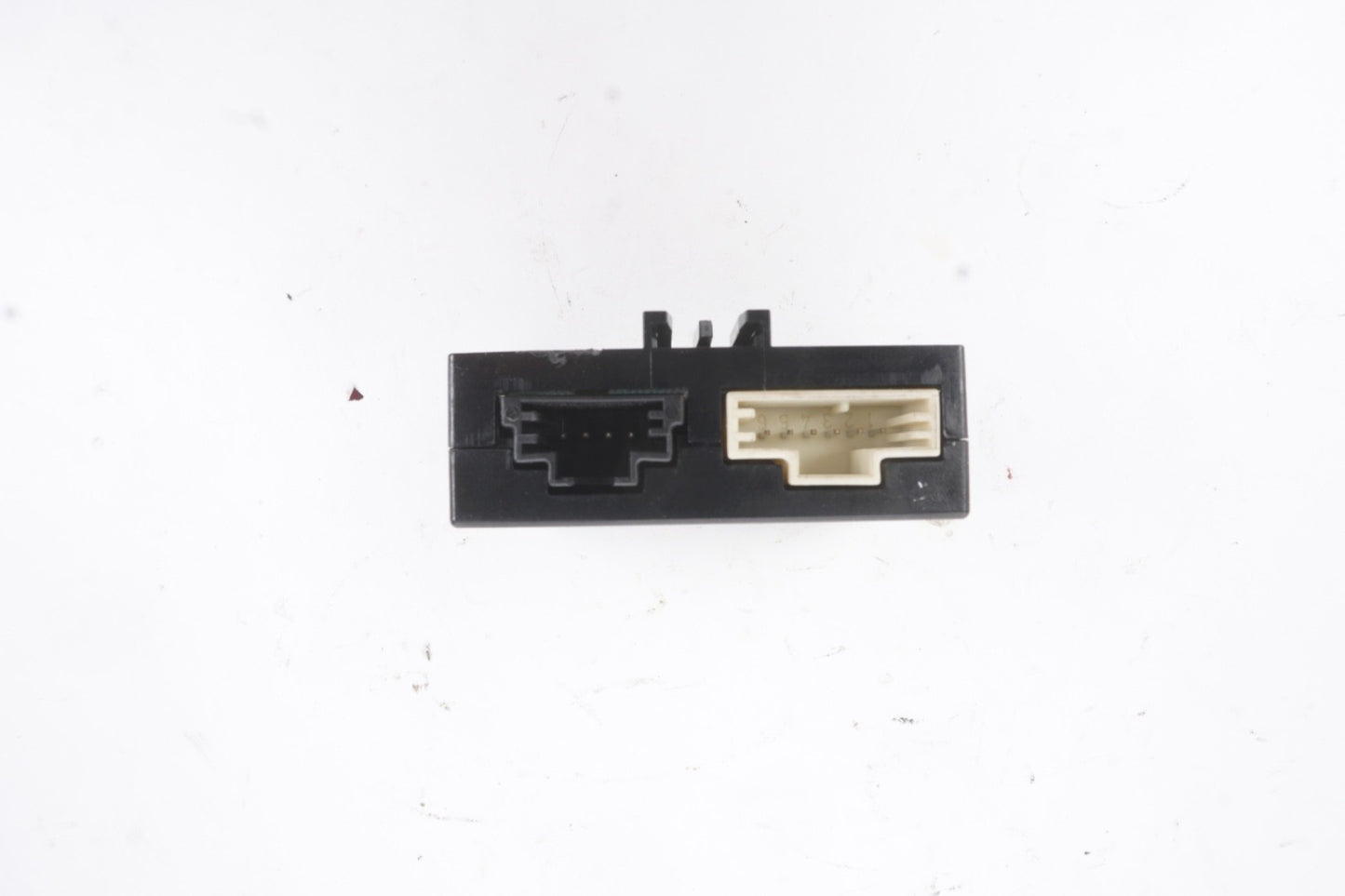 2010 - 2013 Mercedes E350 E550 Convertible Rear View Camera Control Module OEM