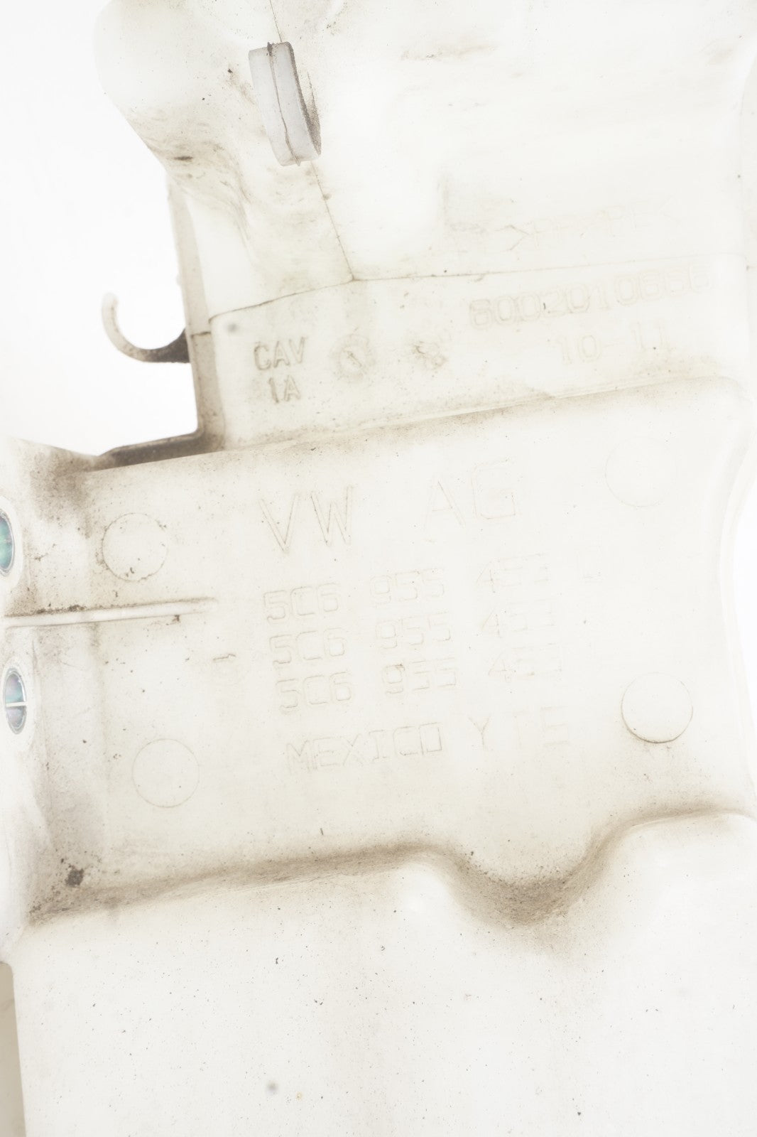 12-19 Volkswagen Passat Washer Fluid Reservoir Bottle OEM