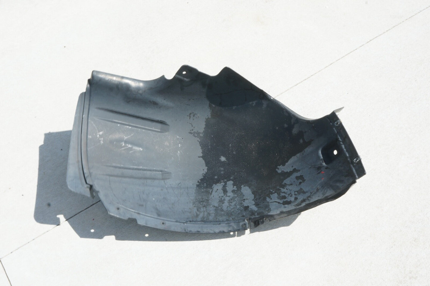 2007 - 2011 Mercedes-Benz ML350 FRONT LEFT FENDER LINER