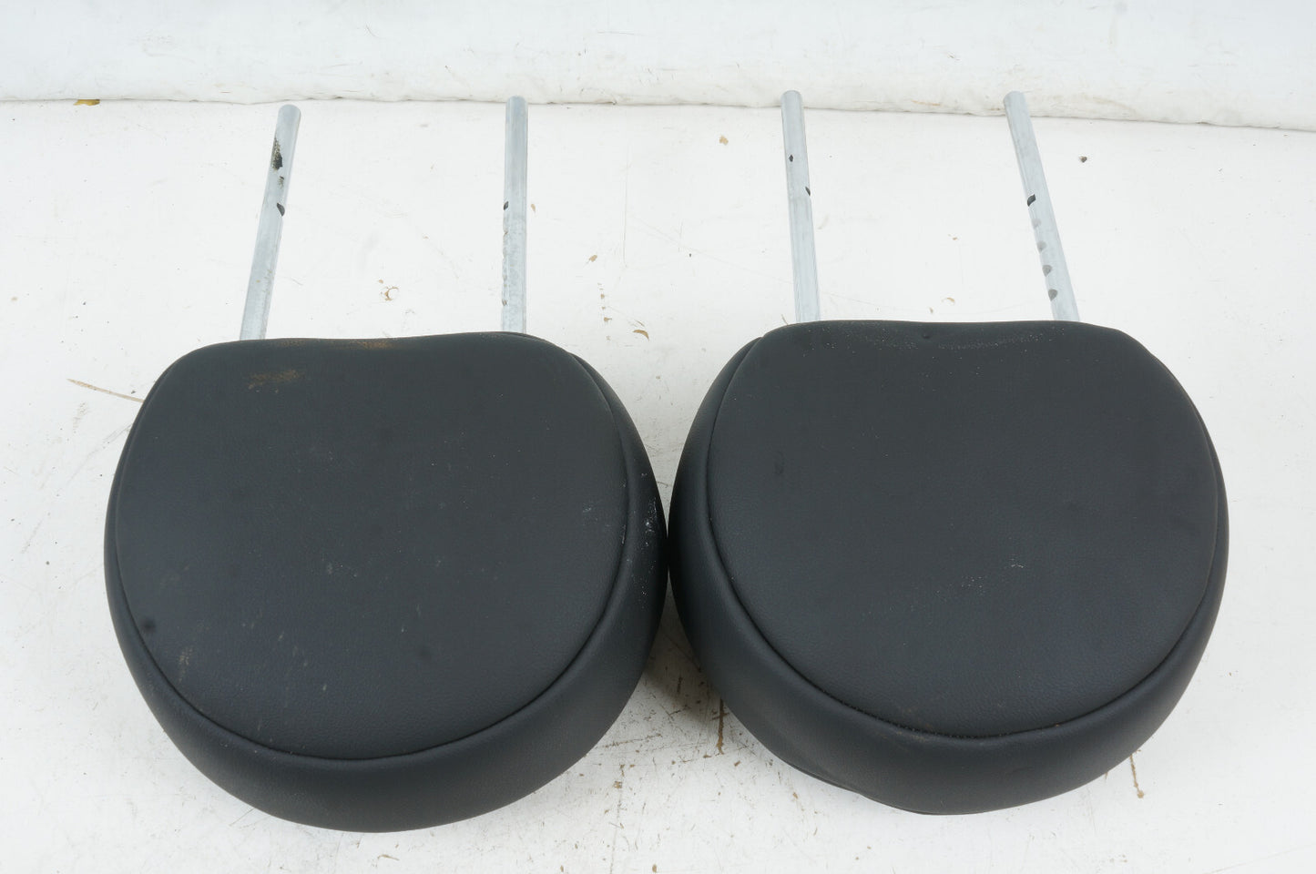 2008 2009 2010 2011 2012 2013 MINI COOPER S FRONT SEAT HEADREST BLACK OEM