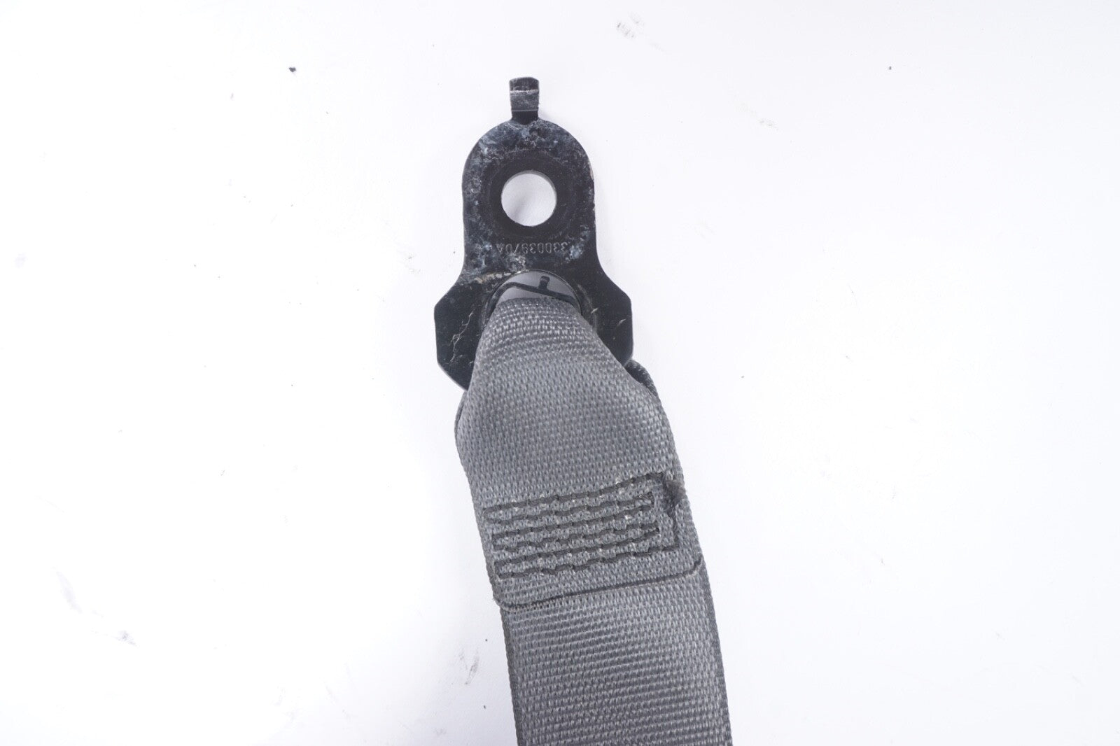 2003 - 06 MERCEDES SL500 R230 ROADSTER LEFT FRONT SEAT BELT