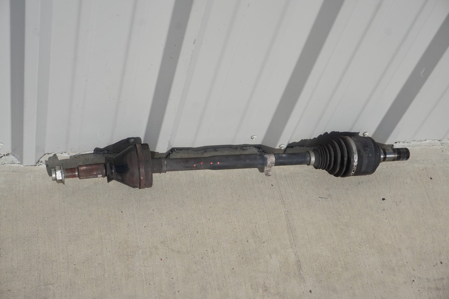 2014 - 2020 Maserati Ghibli Rear Axle Shaft Right Passenger Side OEM
