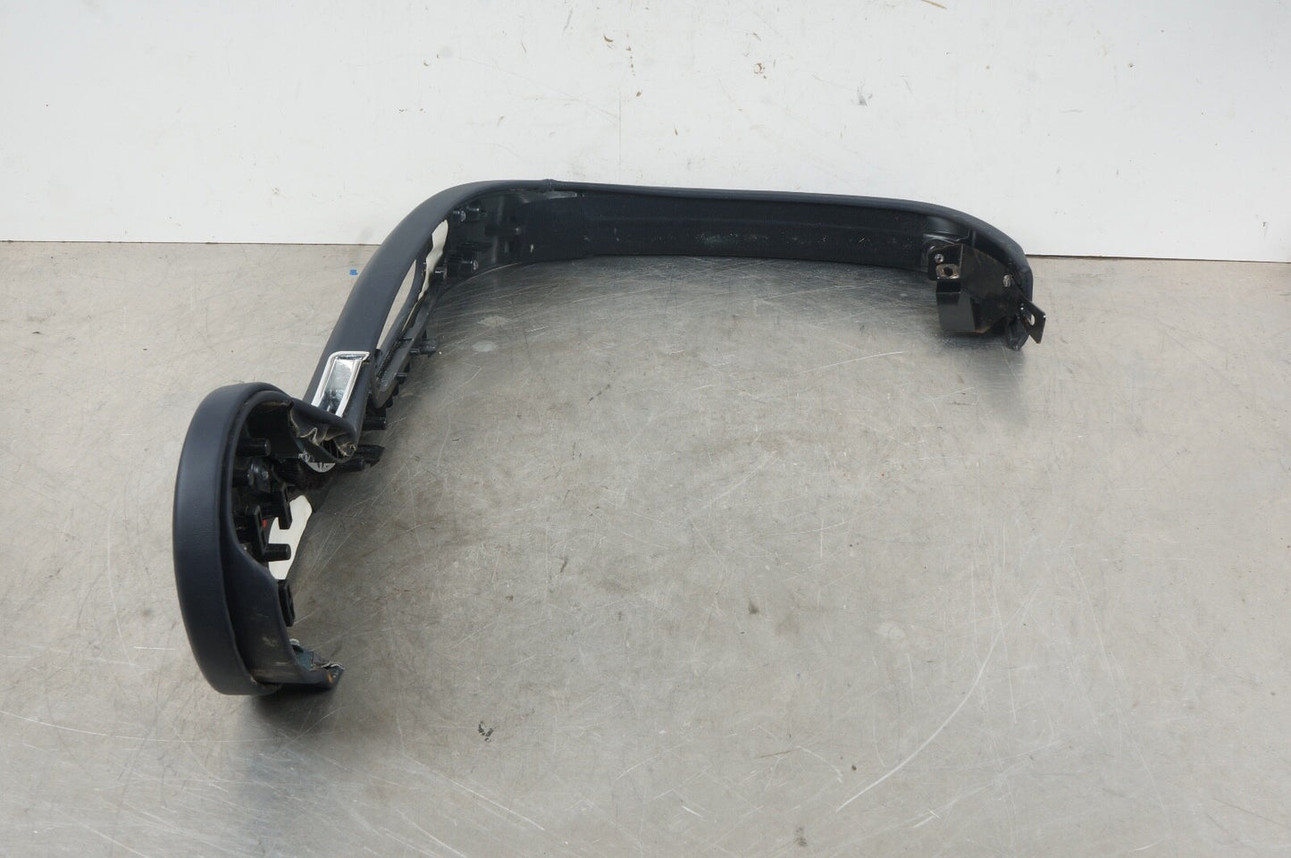11-20 BENTLEY MULSANNE FRONT LEFT SEAT LEATHER BEZEL COVER BLUE