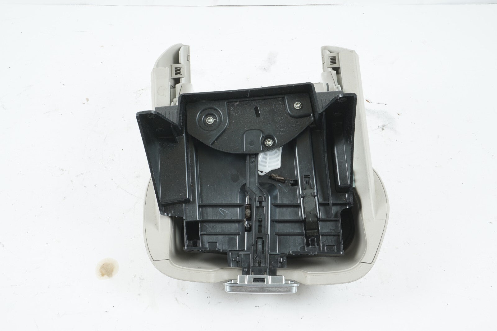 2017 - 2020 CHRYSLER PACIFICA DASH PANEL CENTER STORAGE BIN TRAY  OEM
