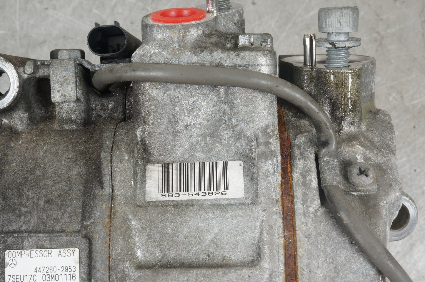 07-11 Mercedes W221 S550 CL550 A/C Air Conditioning Compressor 0022306711 OEM