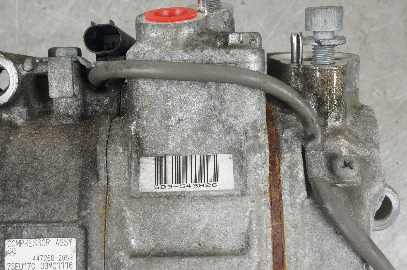 07-11 Mercedes W221 S550 CL550 A/C Air Conditioning Compressor 0022306711 OEM