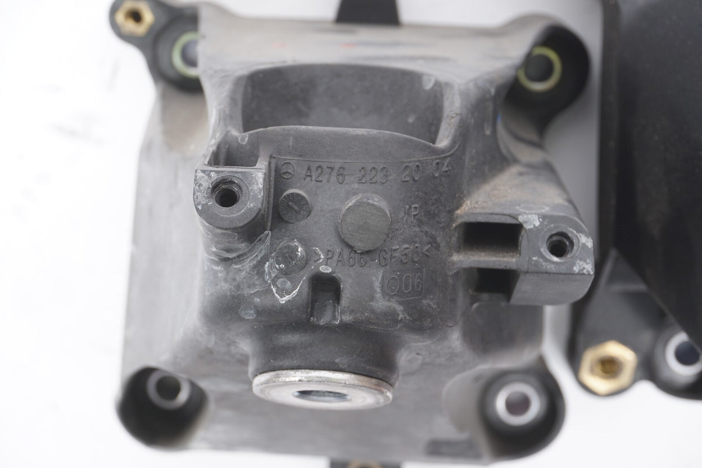 14-17 Mercedes S550e W222 3.0L Engine Mount Bracket Left & Right OEM