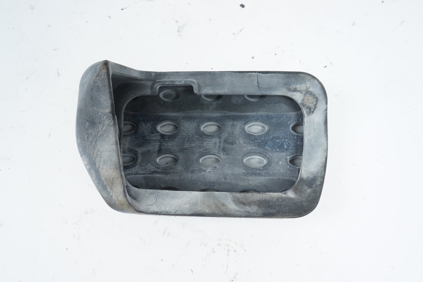 03 - 08 Mercedes R230 SL500 Brake Pedal Pad A2302900082 OEM