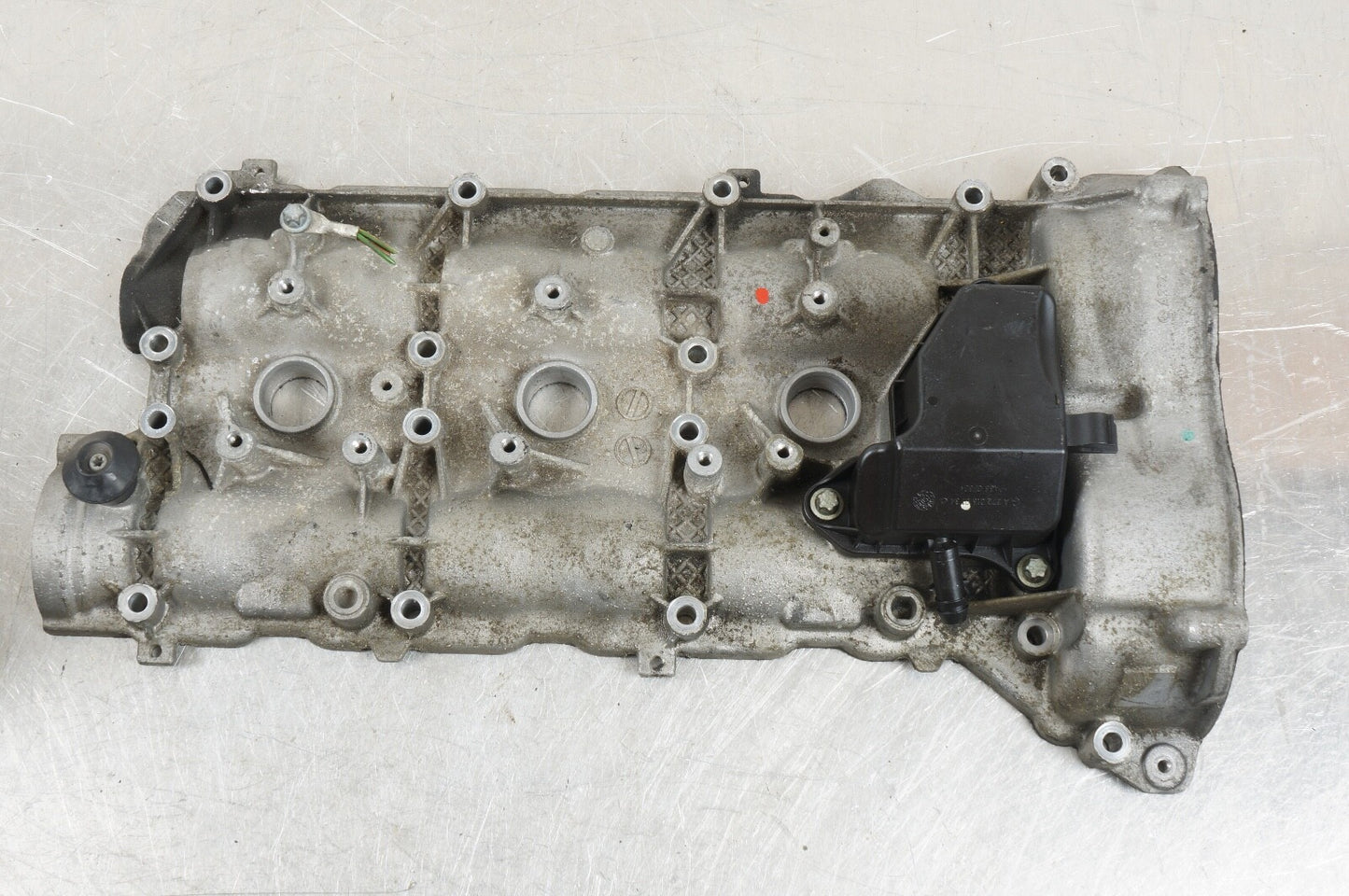 Mercedes W221 S400 C300 GLK350 E350 Engine Cylinder Head Cover Left Side OEM