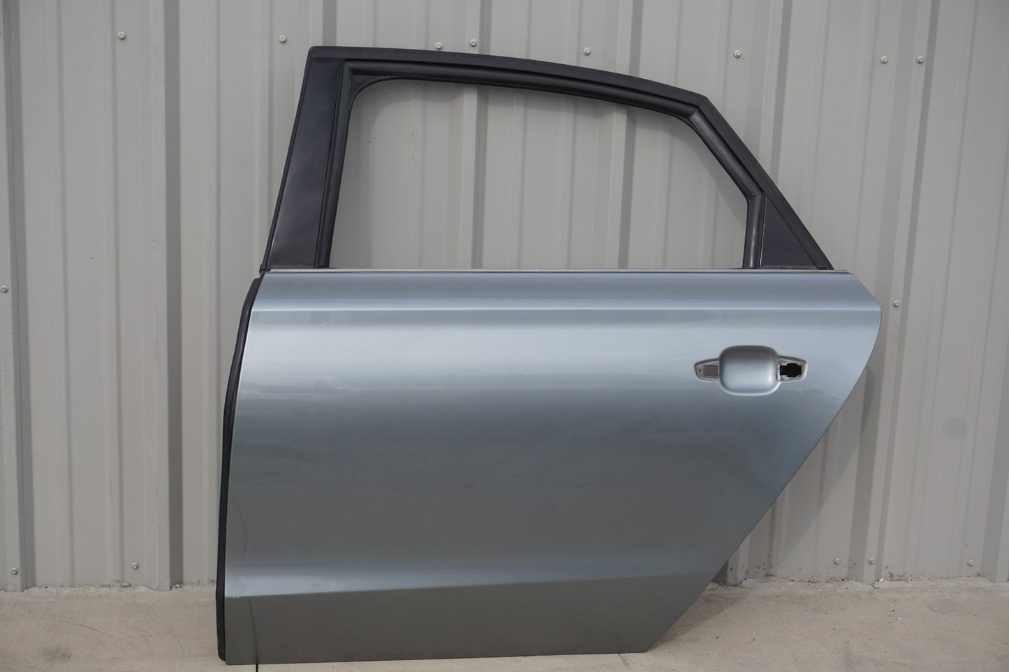 2011 - 2018 Audi A8l Rear Left Driver Side Door Shell OEM *Long Base*