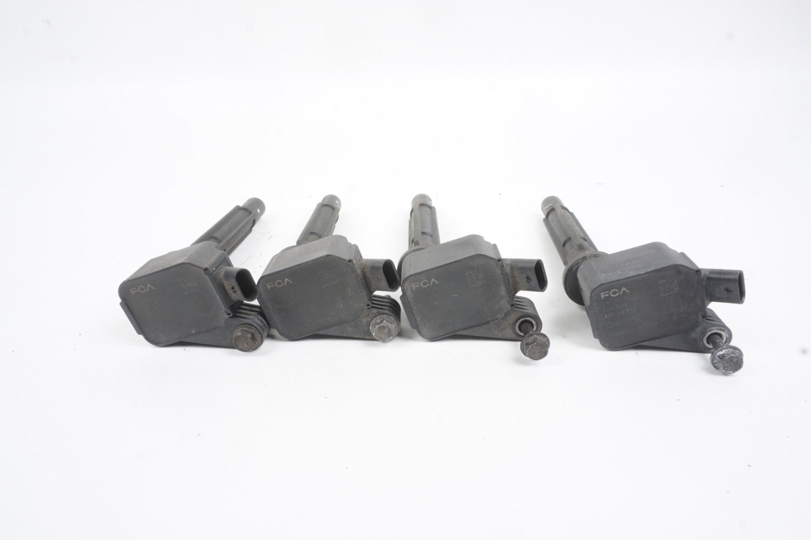 2017 - 2023 Alfa Romeo Giulia Stelvio 2.0L Ignition Coil Spark Plug Set Of 4 Oem