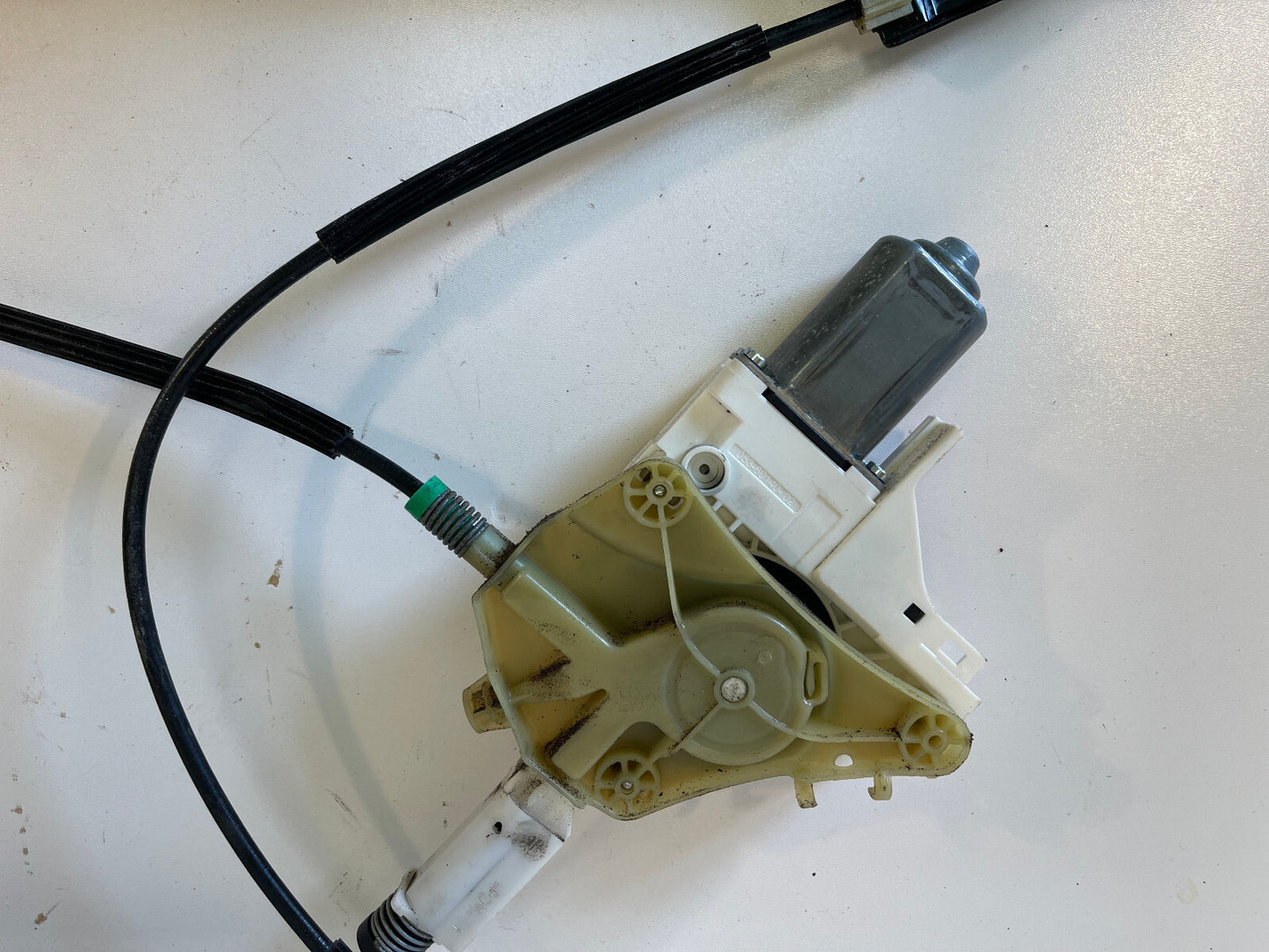 2012-2015 AUDI A7 S7 FRONT LEFT DRIVER SIDE DOOR WINDOW REGULATOR W/ MOTOR OEM