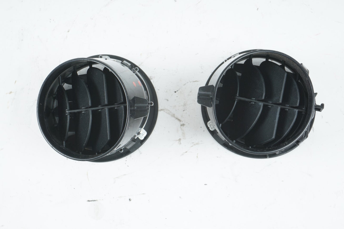 03 - 12 Mercedes R230 SL500 Dash Ac Heater Air Vent Left & Right OEM