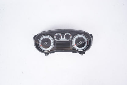 2014 - 2017 Fiat 500L Instrument Cluster Speedometer 51968251 OEM 36k