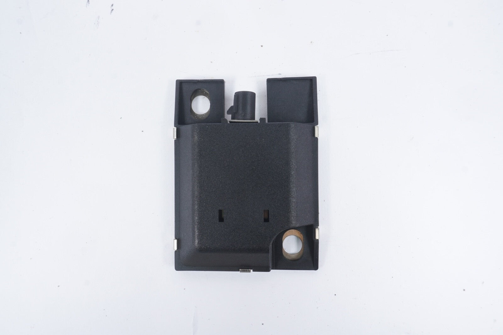 2007 - 2013 MERCEDES S550 W221 BLUETOOTH ANTENNA AMPLIFIER 2118203375