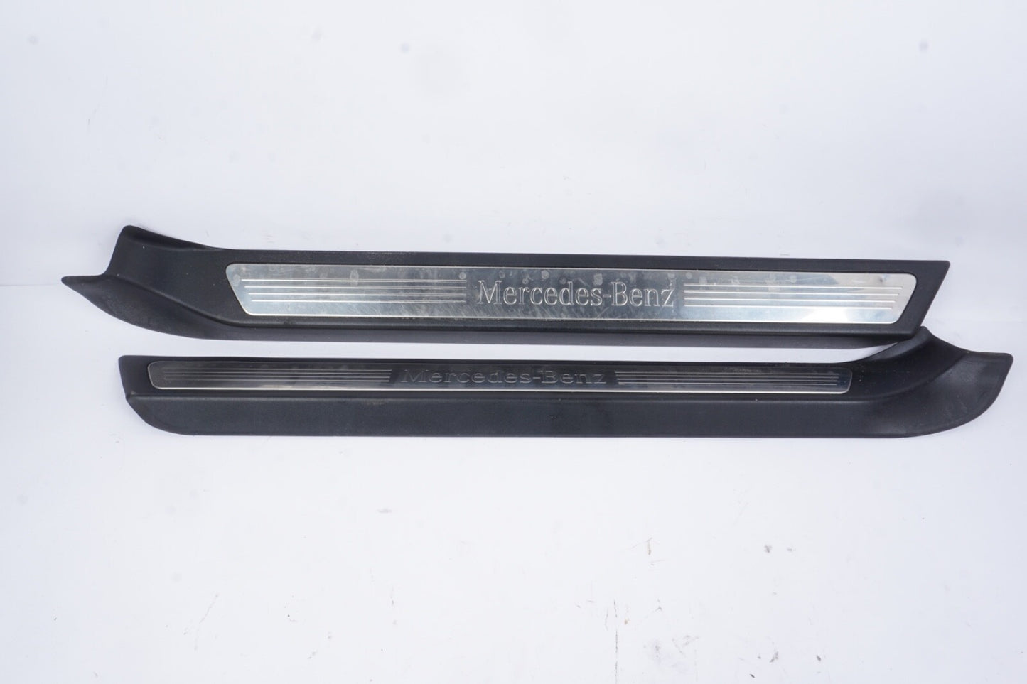 10-16 Mercedes E350 E550 W207 Convertible Left Right Door Sill Scuff Plate Trim