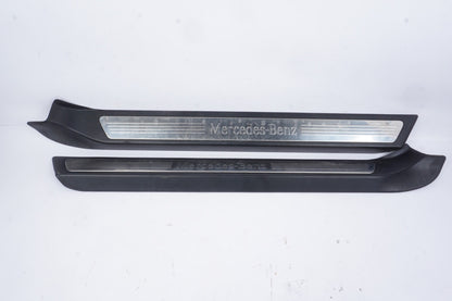 10-16 Mercedes E350 E550 W207 Convertible Left Right Door Sill Scuff Plate Trim