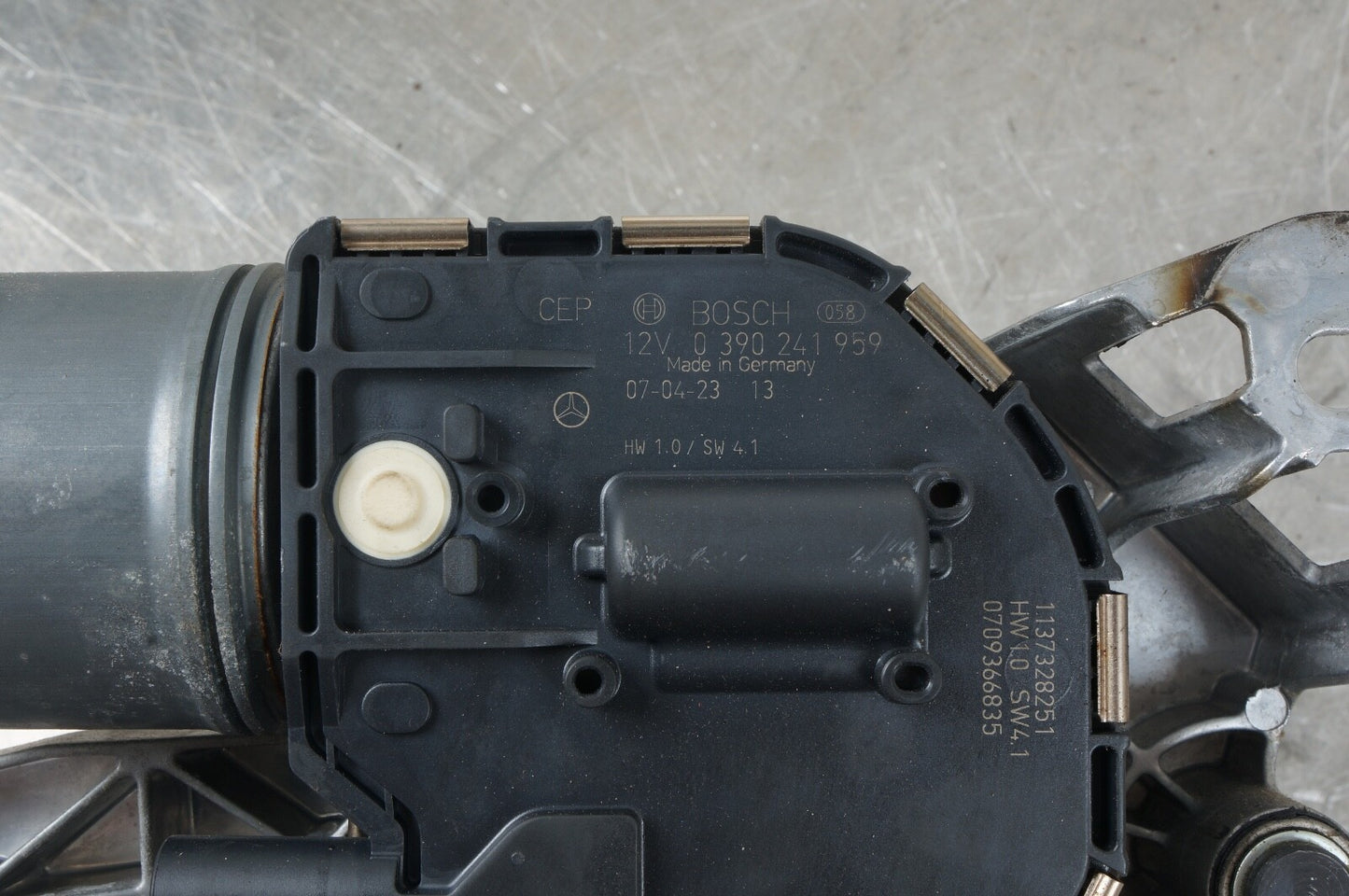 07 - 13 MERCEDES W221 S400 S550 CL550 WINDSHIELD RIGHT PASS WIPER MOTOR DRIVE