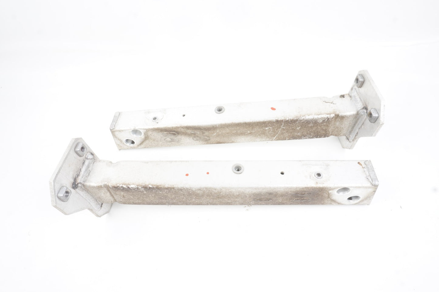 2014 - 2019 Fiat 500L Front Bumper Reinforcement Bracket Left & Right OEM