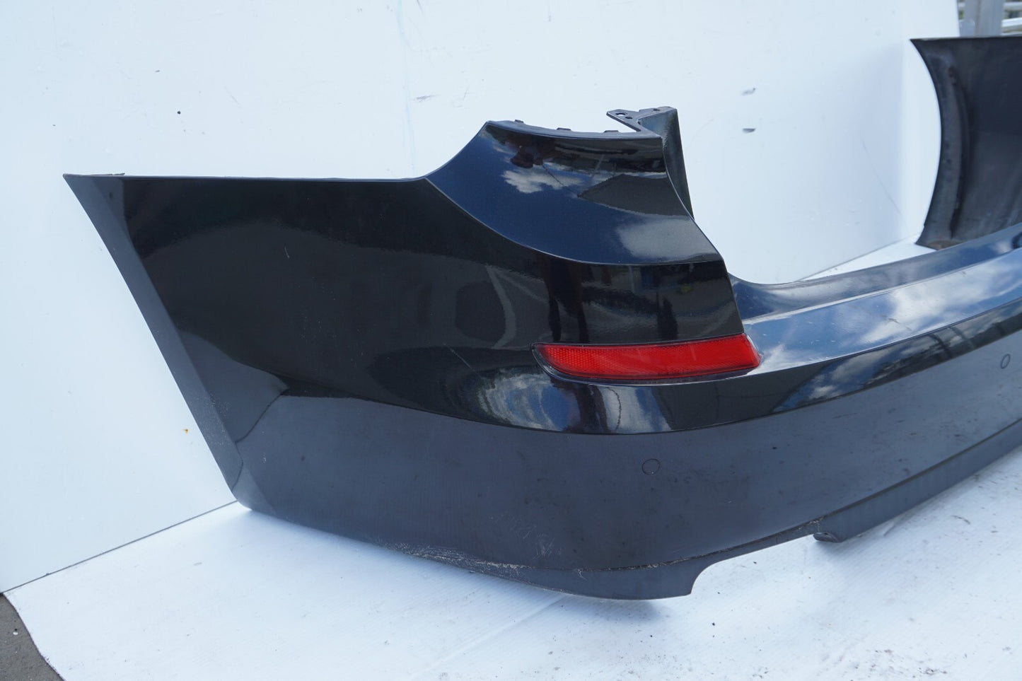 2010-13 BMW 535I 550i GT F07 Rear Bumper Cover ( NO SHIPPING )