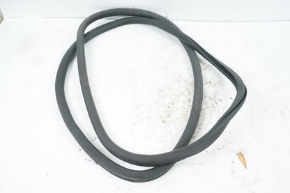 10 - 16 PORSCHE PANAMERA REAR LEFT DRIVER SIDE DOOR WEATHERSTRIP SEAL OEM