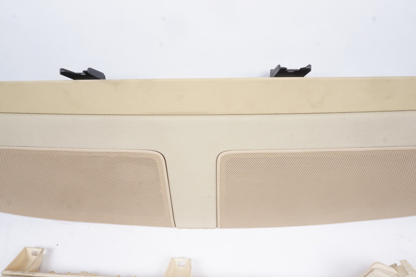 2011-2018 AUDI A8 QUATTRO REAR ELECTRIC SUNSHADE / DECK TRIM PANEL ASSEMBLY OEM