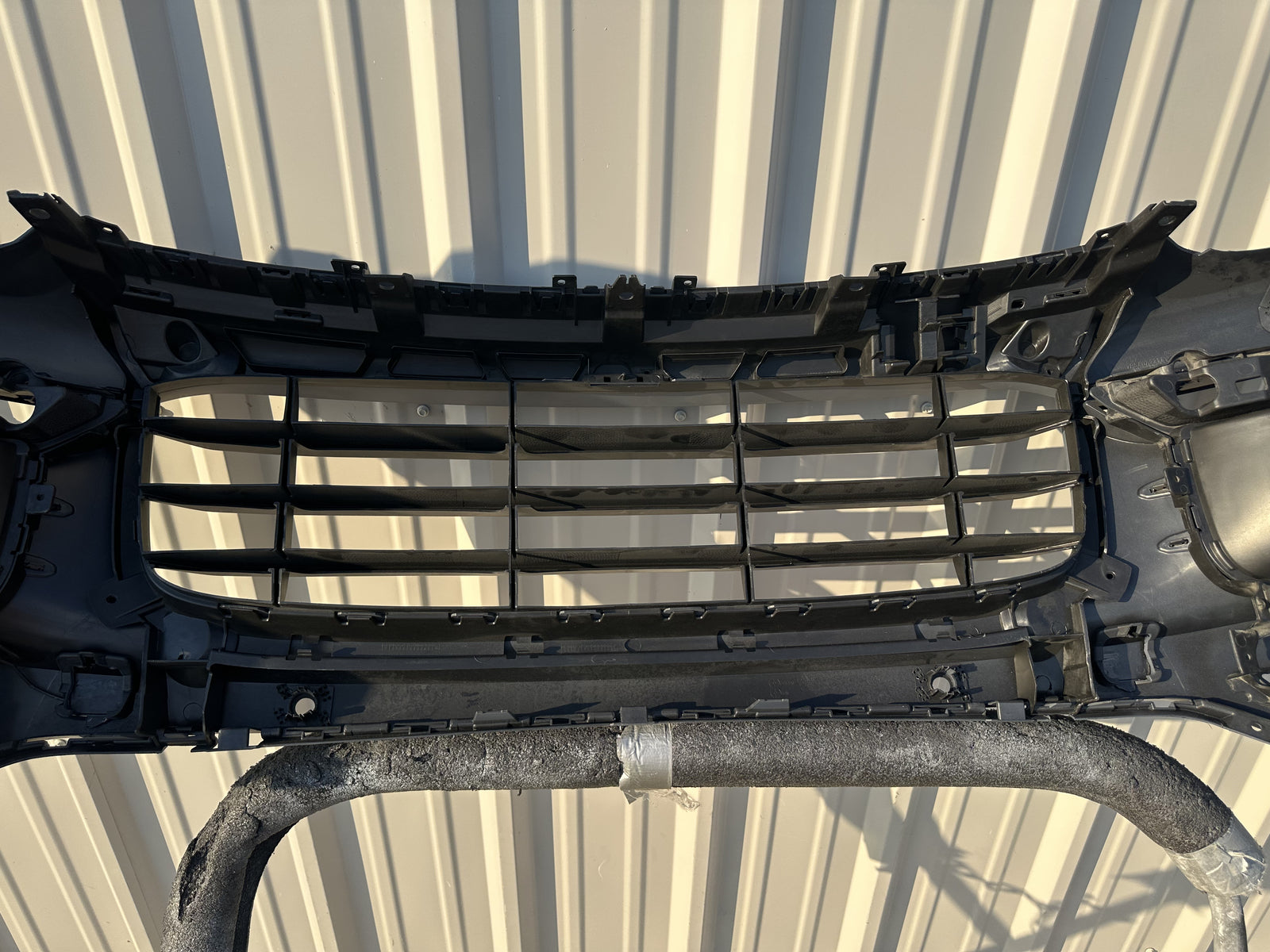 2015-2018 Porsche Cayenne GTS TURBO  Front Bumper Cover Grille