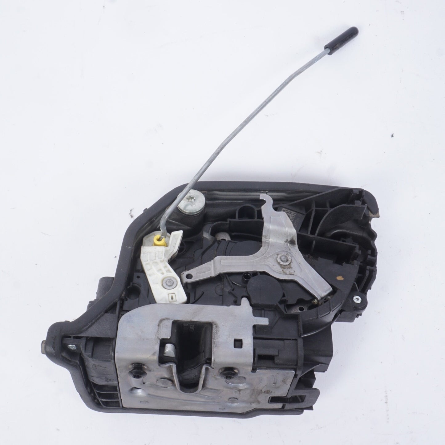 2015 - 2019 MINI COOPER COUNTRYMAN DOOR LOCK REAR RIGHT 182838-10 OEM