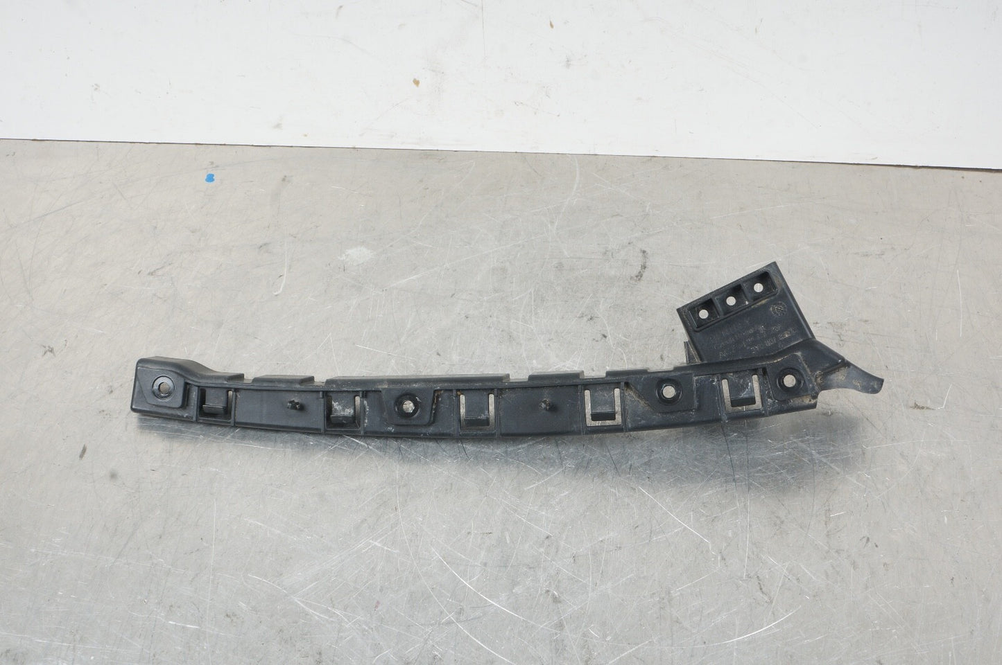 2010-2020 Bentley Mulsanne Front Bumper Bracket - LEFT