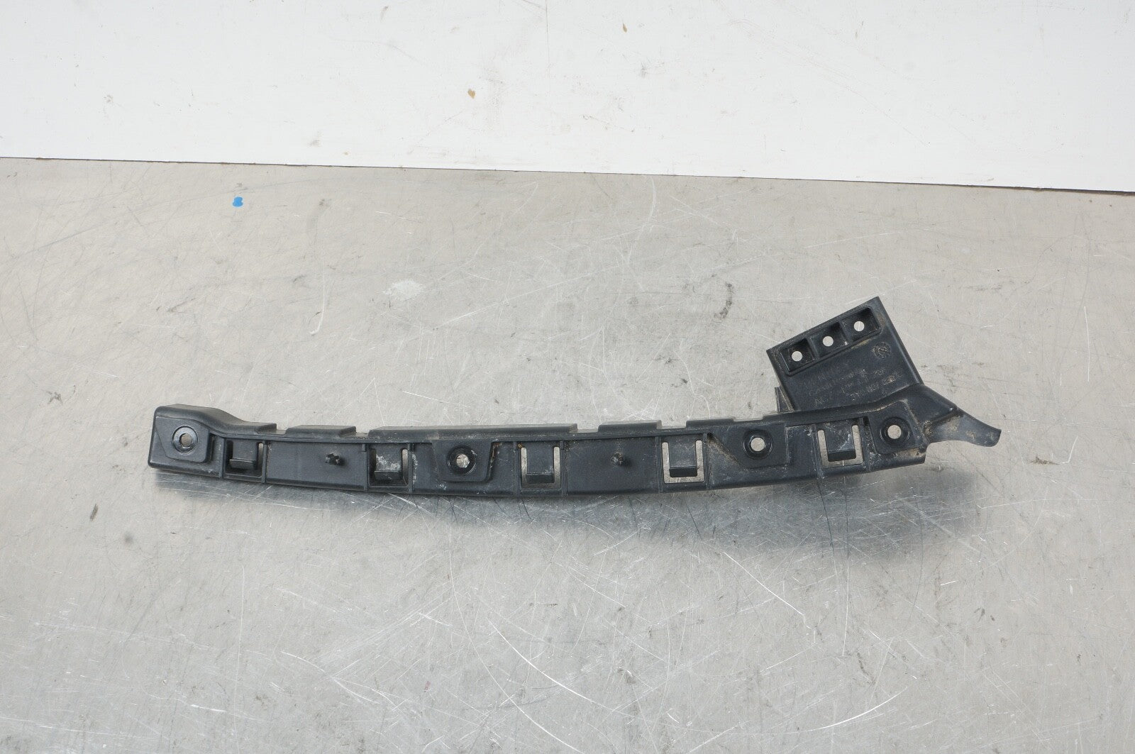 2010-2020 Bentley Mulsanne Front Bumper Bracket - LEFT