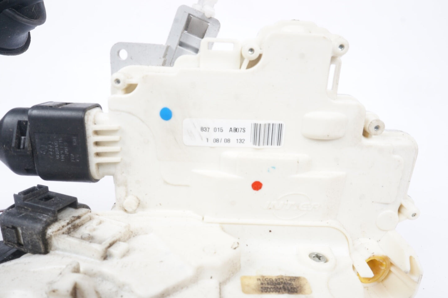 2004 - 10 AUDI A8  FRONT LEFT DOOR LOCK LATCH ACTUATOR