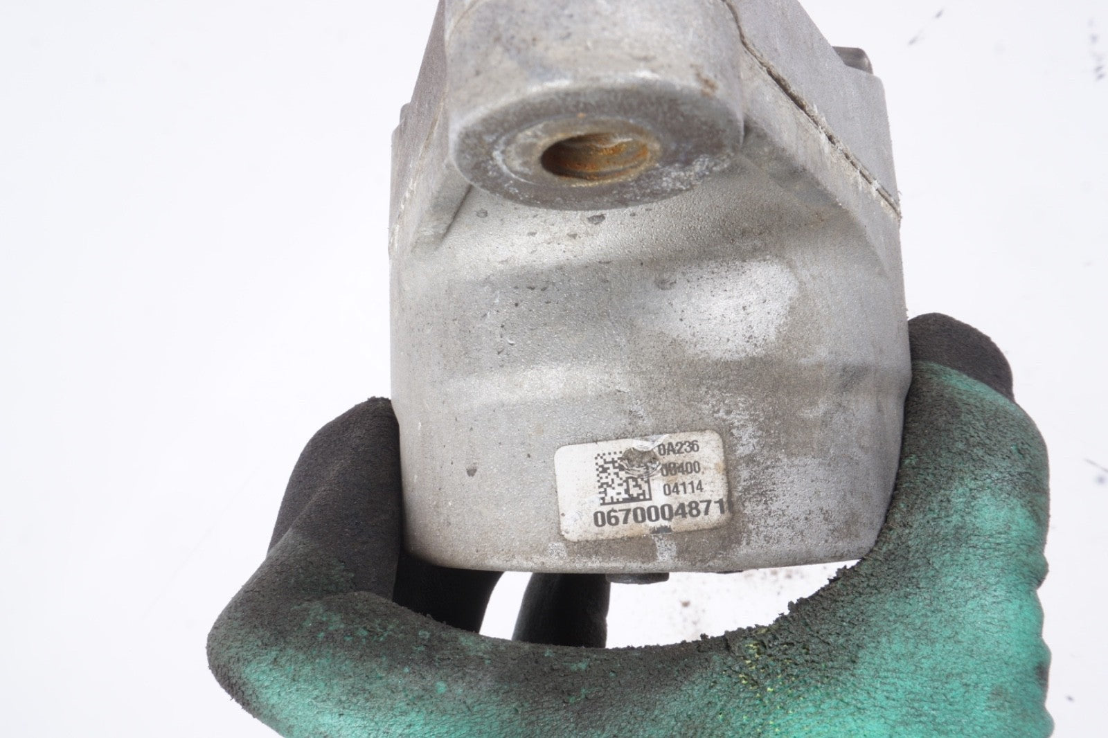 2014 - 2020 MASERATI GHIBLI 3.0L ENGINE MOTOR RIGHT SIDE MOUNT BRACKET OEM