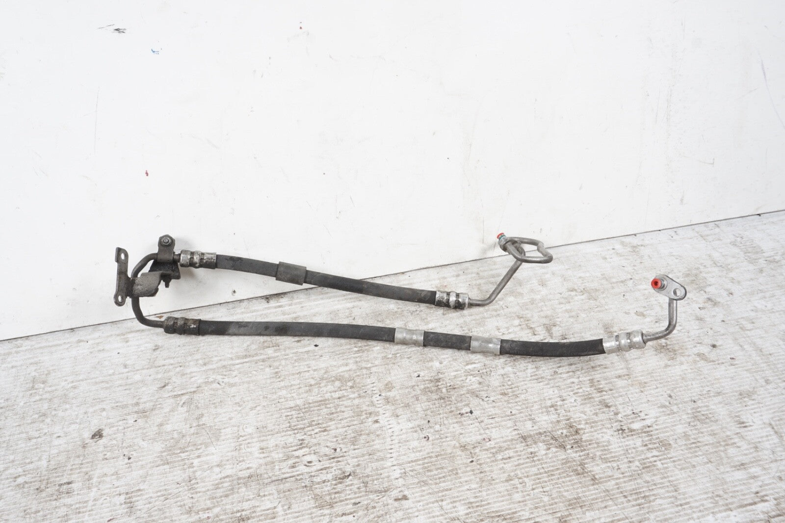 2010-2013 MERCEDES W207 E350 E400 POWER STEERING HOSE LINE OEM