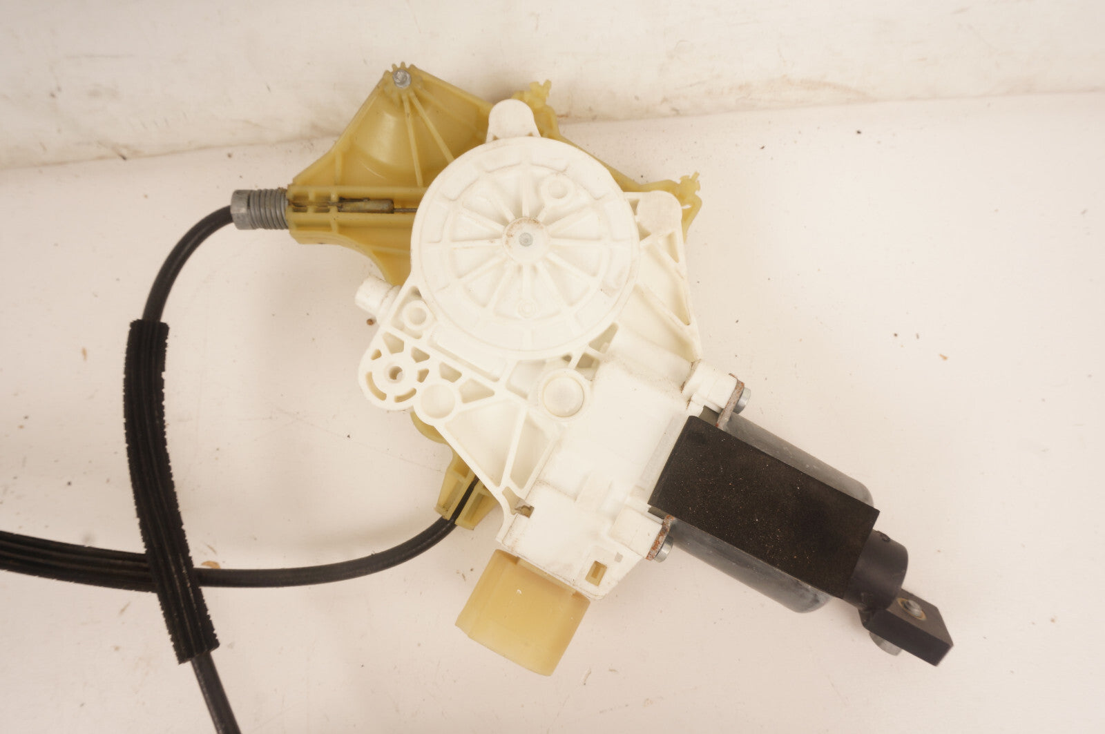 07-13 BMW E92 E93 328I 335I RIGHT PASSENGER DOOR WINDOW REGULATOR w/ MOTOR OEM